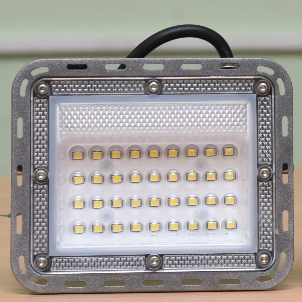 Osram LED Flood Light 30W 6500K 1.webp